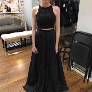 black Sherri Hill dress!!!